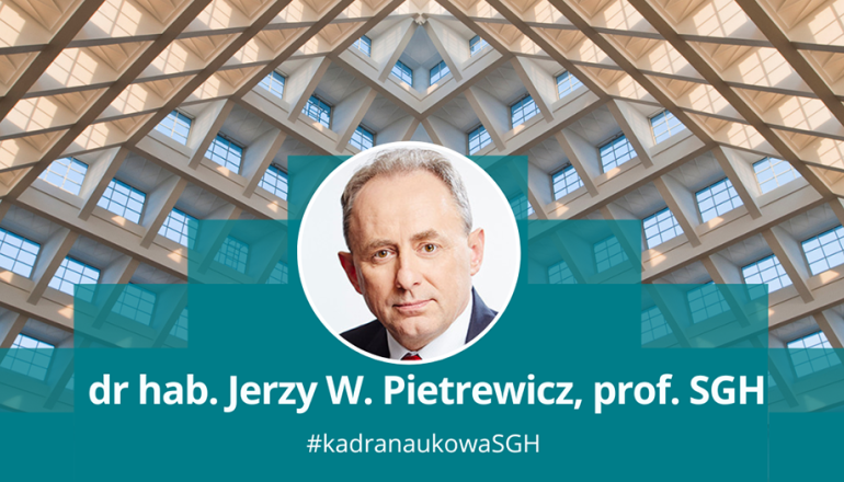 na tle szklanego dachu grafika przedstawiająca zdjęcie mężczyzny w okrągłej ramce i podpis