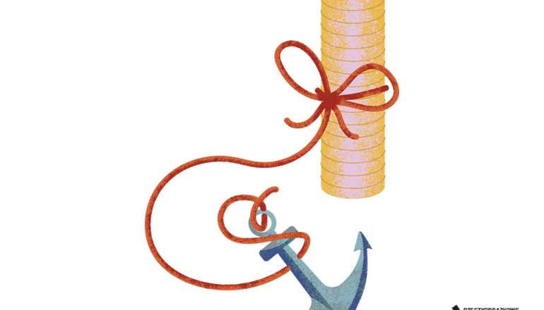 stos monet związanych sznurkiem i przyczepionych do kotwicy