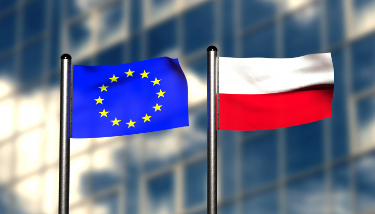 flagi Polski i UE