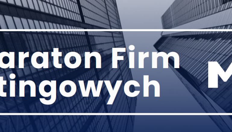 na granatowym tle napis Maraton Firm Konsultingowych 