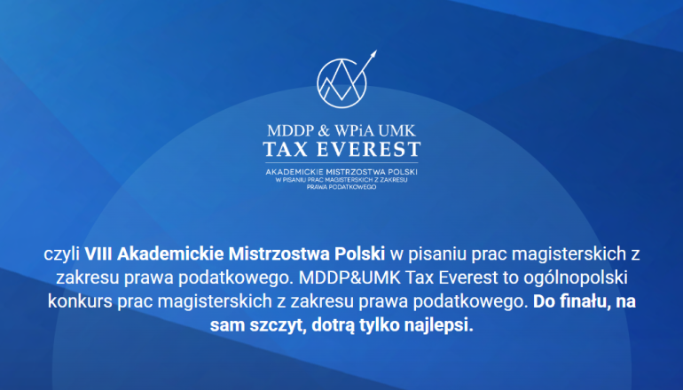 na niebieskim tle białe napisy 