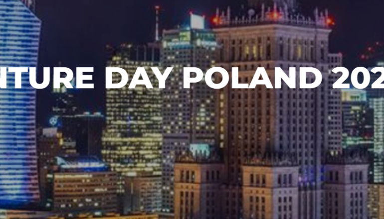 panorama miasta w nocy i napis Venture Day Poland 2026