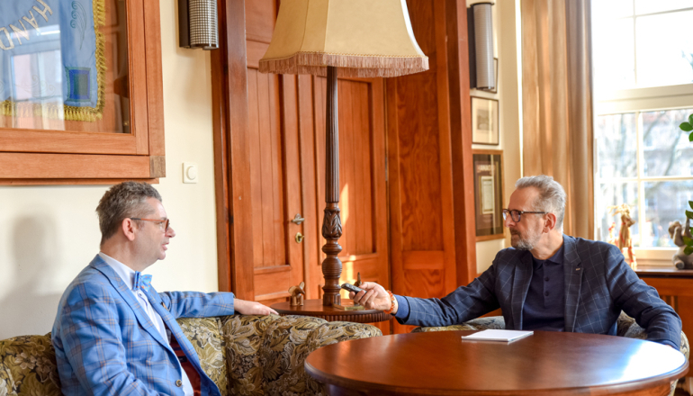 Mariusz Sielski w rozmowie z rektorem SGH prof. Piotrem Wachowiakiem 