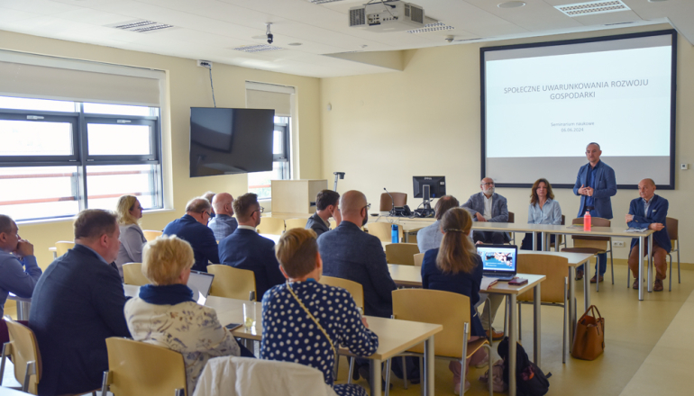 zdjęcie z konferencji. Fot. Piotr Potapowicz SGH