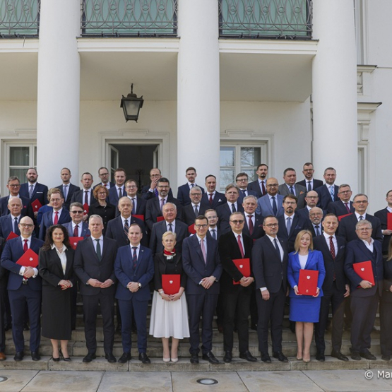 zdjęcie grupowe nominowanych naukowców do Rady Gospodarczej przy Prezydencie RP