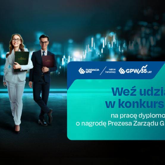 na zdjęciu kobieta i mężczyzna oraz ogłoszenie konkursowe