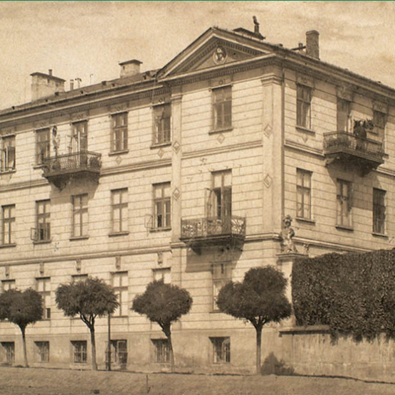 Pierwsza siedziba Uczelni, Warszawa, ul. Smolna 9