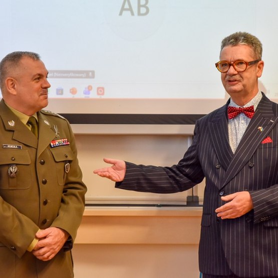 rektor SGH i Generał 