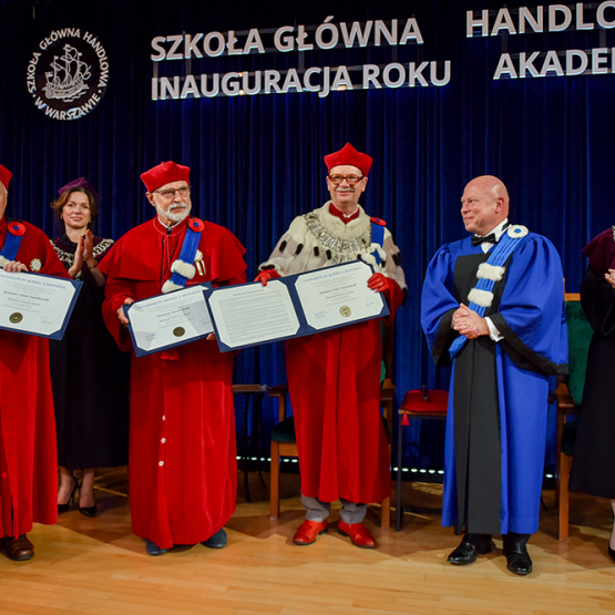 nadanie tytułów dhc