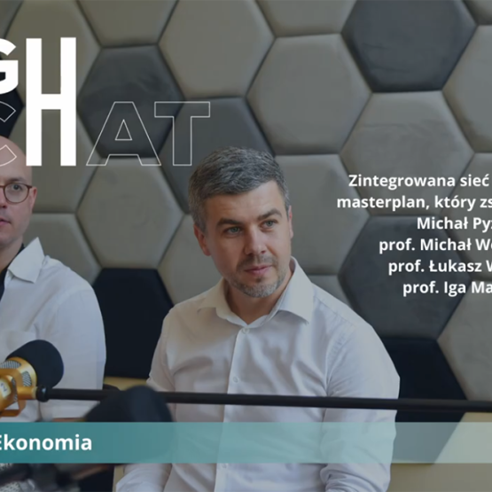 rozmówcy w studiu podcastów