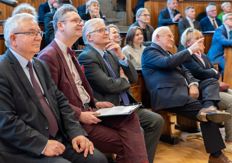 zdjęcie z konferencji