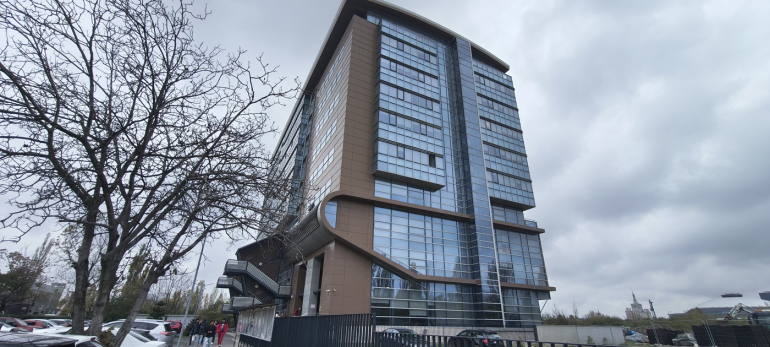 budynek uniwersytetu w Bukareszcie